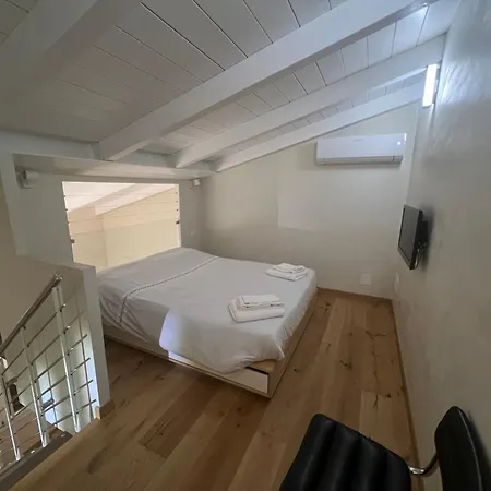 Casa Cialdini 14 Apartment *
