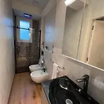 Casa Cialdini 14 Appartamento *